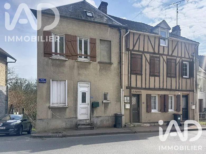 Maison 3 pièces 61 m² · à Château-Renard · 61 m² · 28 500 €