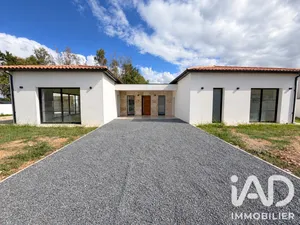 Maison traditionnelle à Loupes (33370)