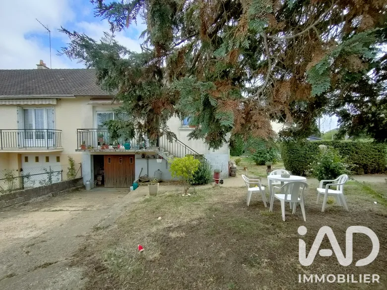 Maison 4 pièces 71 m² · à Saint-Calais · 71 m² · 80 000 €