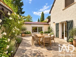 Maison de village à Méré (78490)