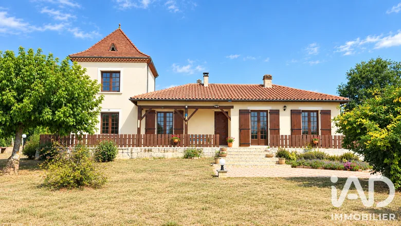 Maison 5 pièces 130 m² · à Creysse · 130 m² · 268 000 €