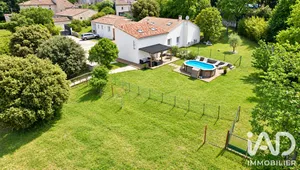 Domain in Montelimar (26780)