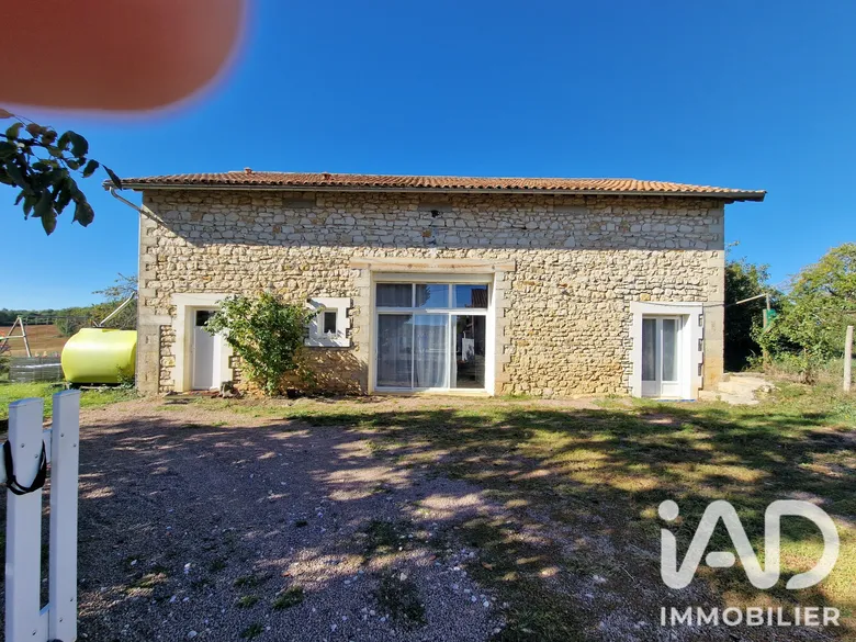 Maison 5 pièces 120 m² · à Saint-Martin-le-Pin · 120,3 m² · 283 500 €