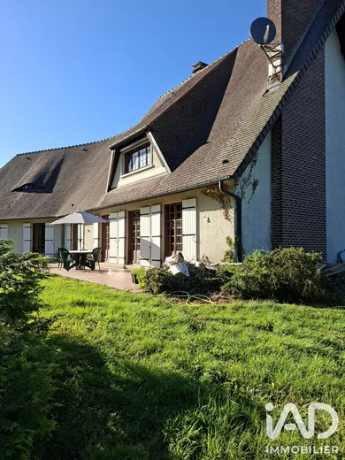 Maison d'architecte à Pithon (02480)