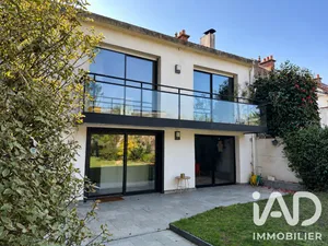 Townhouse in Nantes (44100)