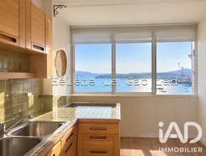 Apartment in Toulon (83000)