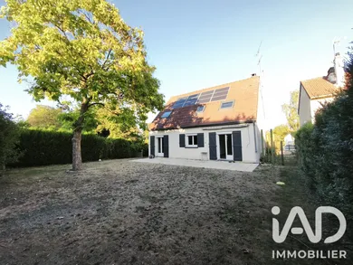 Maison traditionnelle à Meaux (77100)