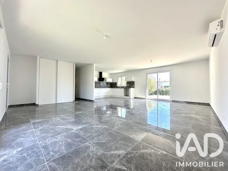 Maison 5 pièces 105 m² · à Vitry-le-François · 105 m² · 228 000 €