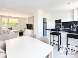 Apartment in Fresnes (94260)