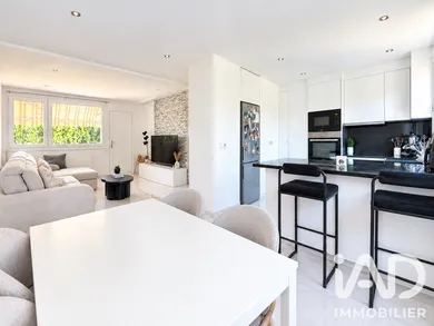 Appartement à Fresnes (94260)