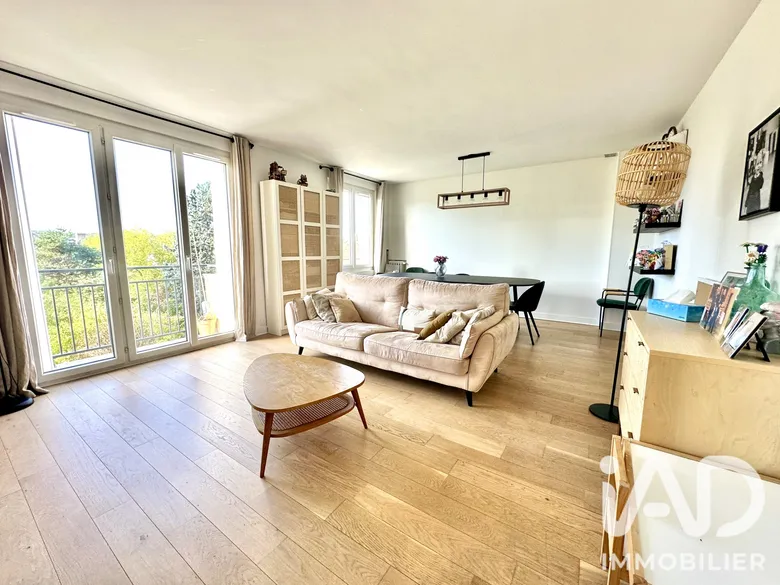 Appartement 5 pièces 77 m² · à Croissy-sur-Seine · 77 m² · 440 000 €