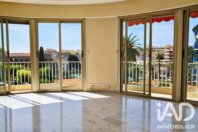 Appartement à Menton (06500)
