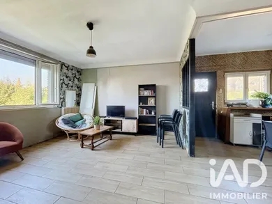 Maison traditionnelle à Longueau (80330)