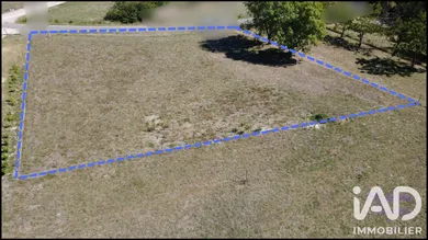 Building plot in Montpezat-de-Quercy (82270)
