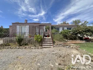 Maison traditionnelle à Opoul-Périllos (66600)