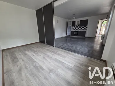 Appartement à Saint-Maximin (60740)