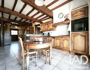 Maison de campagne à Regniowez (08230)