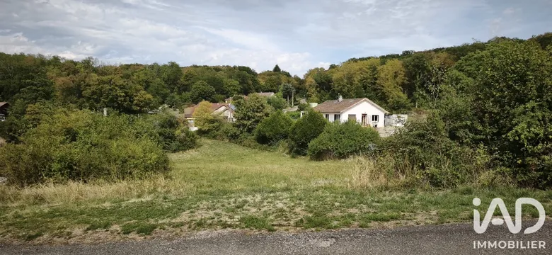 Terrain à bâtir à Comberjon (70000) · 150 000 €