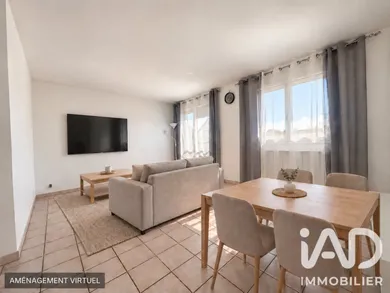 Appartement à Le Blanc-Mesnil (93150)
