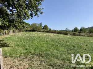 Terrain à bâtir à Quins (12800)
