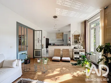 Duplex à Bordeaux (33800)