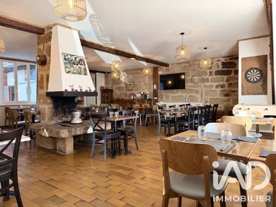 Restaurant in Lacapelle-Marival (46120)