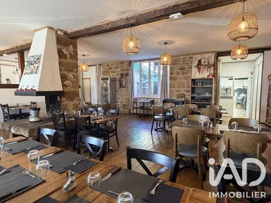 Restaurant in Lacapelle-Marival (46120)