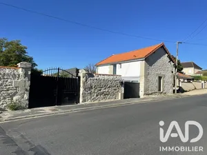 Maison de ville à Jaunay-Marigny (86380)