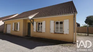 Village house in Moncé-en-Belin (72230)