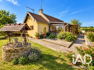 House in Avril-sur-Loire (58300)