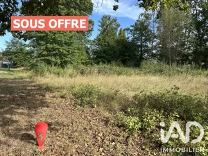 Terrain à bâtir à Saint-Seurin-sur-l'Isle (33660)