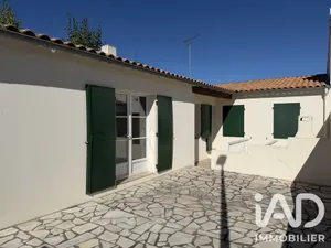 Maison de village à Rivedoux-Plage (17940)