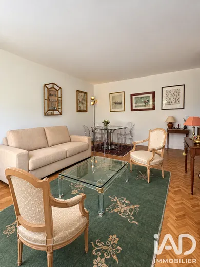 Appartement à Garches (92380)