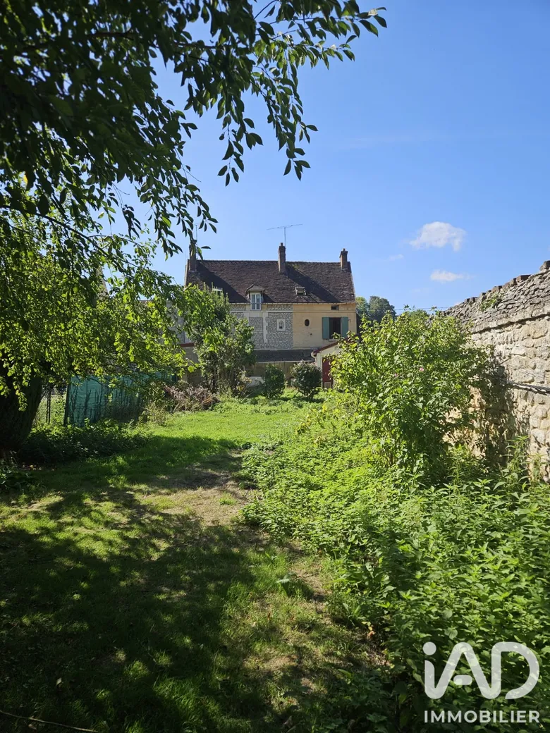Maison 5 pièces 120 m² · à Mouy · 120 m² · 169 000 €