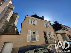 Maison de ville à Châtillon-Coligny (45230)