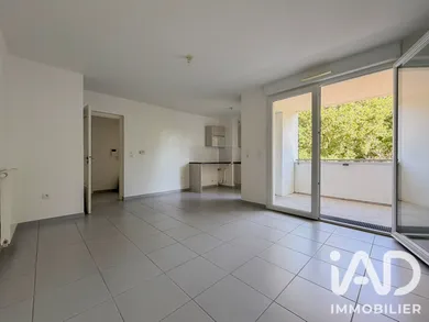Apartment in Saint-Herblain (44800)