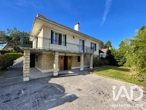 Maison traditionnelle à Bessancourt (95550)