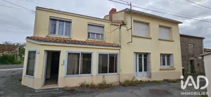 Maison de village à Saint-Fiacre-sur-Maine (44690)