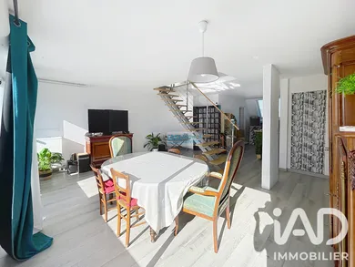 Apartment in Tours (37200)