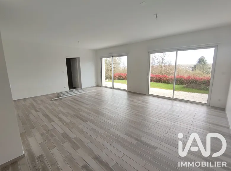 Maison 8 pièces 147 m² · à Mareil-Marly · 147 m² · 800 000 €