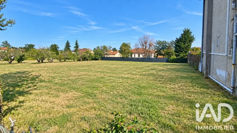 Terrain à bâtir à Craponne (69290) · 850 000 €