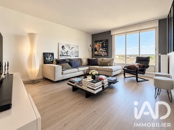 93 appartements à Chilly-Mazarin (91380) - iad