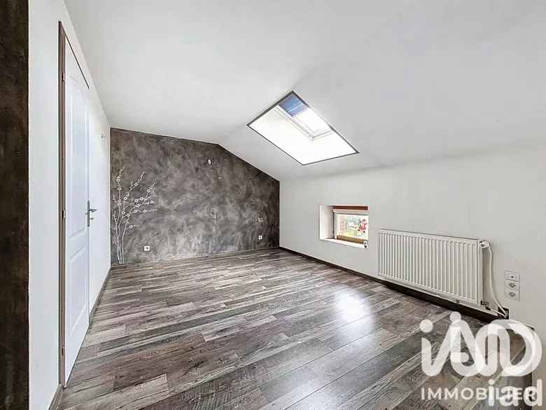 Maison 4 pièces 132 m² · à Étain · 132 m² · 123 000 €