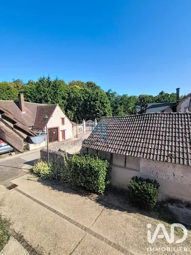 Maison de village à Saint-Brisson-sur-Loire (45500)