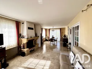Maison traditionnelle à Nanteuil-lès-Meaux (77100)