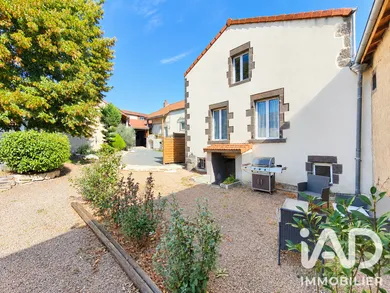 Maison à Beauregard-Vendon (63460)
