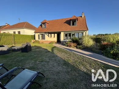 Maison de village à Beaucourt-sur-l'Hallue (80260)