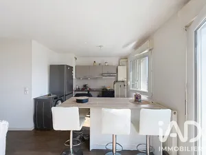 Apartment in Rezé (44400)