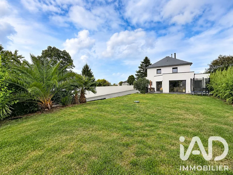 Maison 5 pièces 122 m² · à La Bouillie · 122 m² · 365 000 €