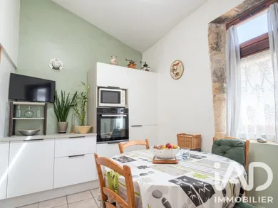 Maison de village à Rochemaure (07400)